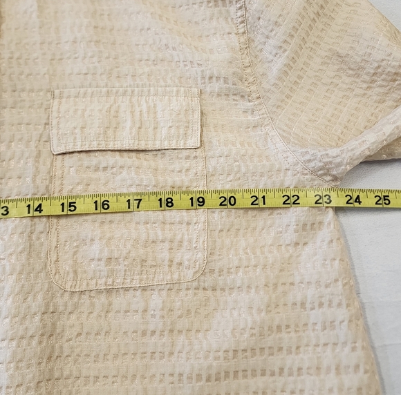 Future Collective Womens Textured Beige Button-Up Lightweight Baggy Shirt, sz MD - Picture 5 of 10